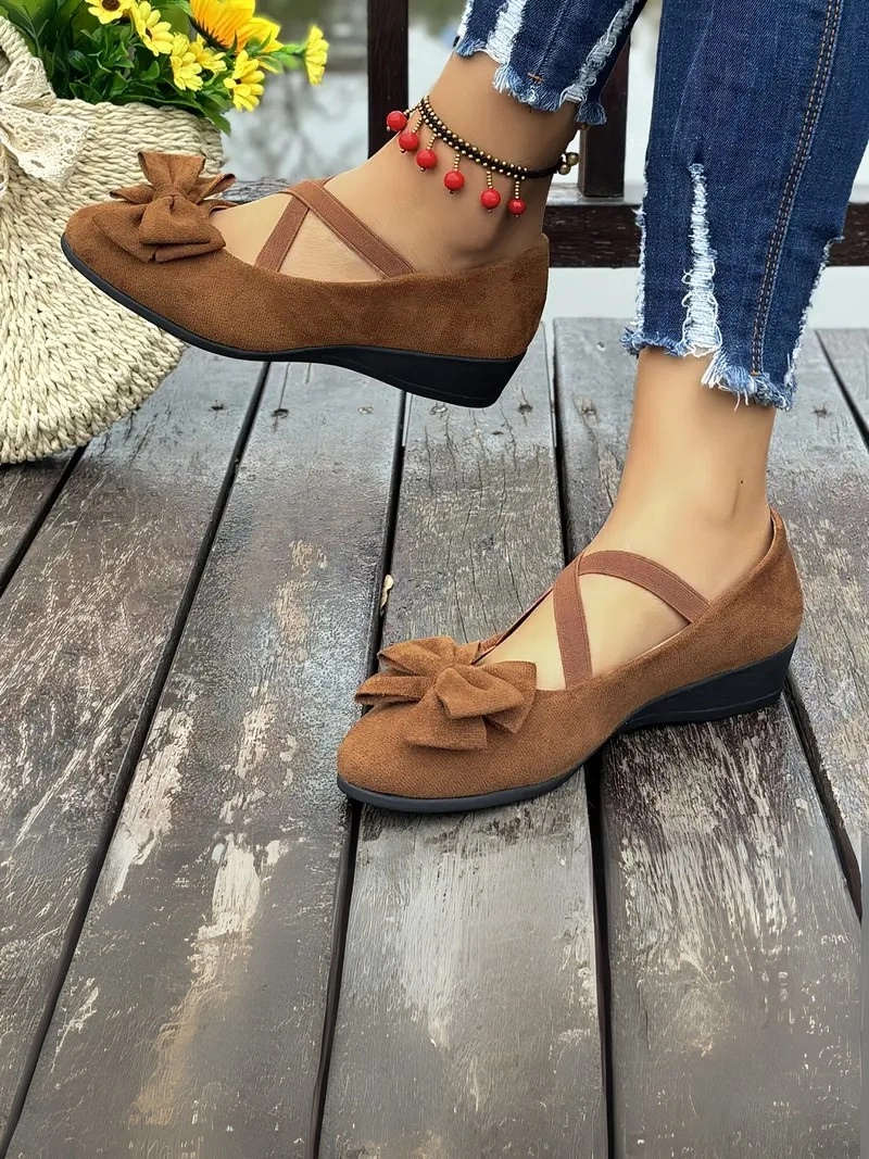 Kaymaz Taban Kurdelalı Kahverengi Kadın Bez Babet Ayakkabı