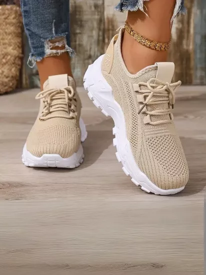 Bağcıklı Rahat Günlük Kullanım İçin Spor Tarz Bej Kadın Ayakkabı