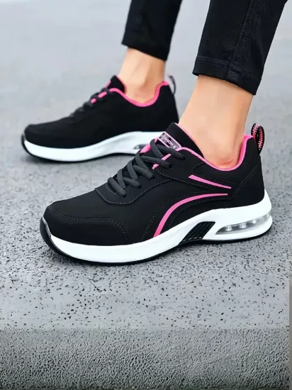 Hafif ve Esnek Şok Emici Taban Özelliği Hava Yastıklı Fitness ve Doğa Koşusu İçin Tam Uyumlu Kadın Koşu Ayakkabısı