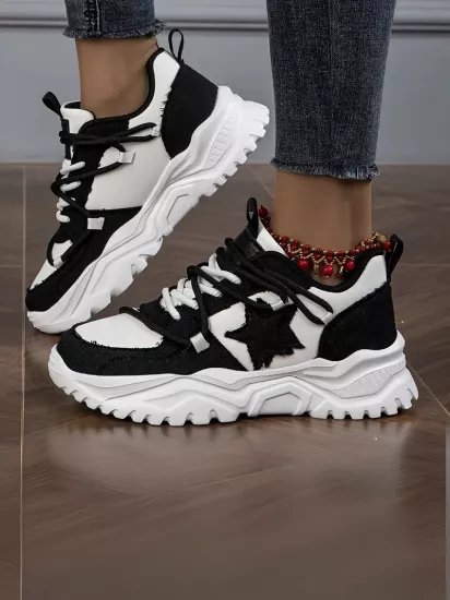 Retro Yıldız Desneli Bağcıklı Kaymaz Taban Hafif Her Mevsim Siyah Kadın Sneaker Ayakkabı